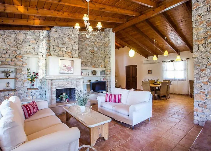 Вилла Sunny Countryside - With Private Pool Фалираки