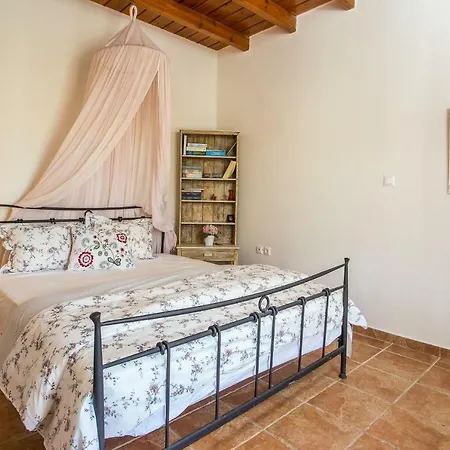 Sunny Countryside - With Private Pool * Faliraki