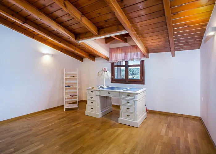 וילה Sunny Countryside - With Private Pool