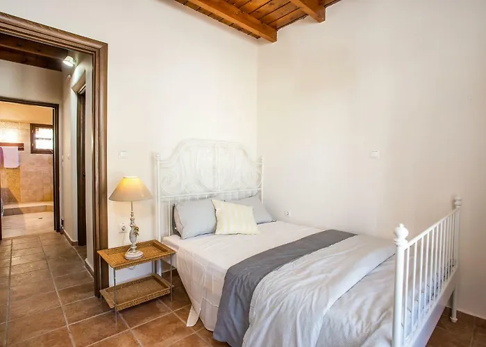 Sunny Countryside - With Private Pool Villa *