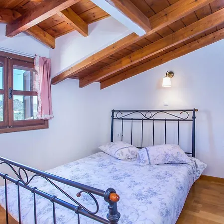 Villa Sunny Countryside - With Private Pool *